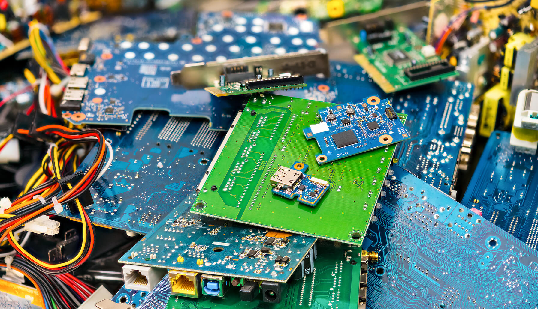 Recycling metals in IT hardware